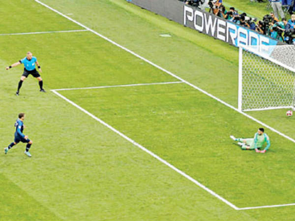 రెండోసారి ఫిఫా వరల్డ్ కప్‌ను గెలుచుకున్న ప్రాన్స్