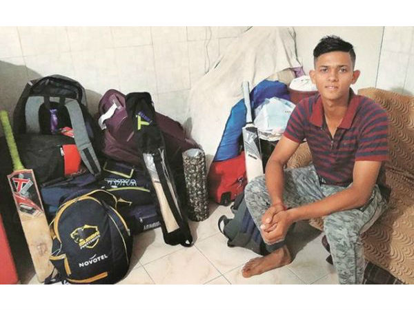 ఓ డైరీలో పనికి కుదిరిన యశస్వి జైస్వాల్‌