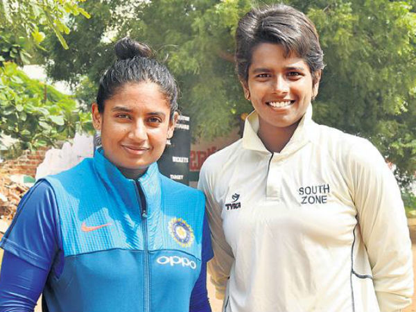 ఆ మ్యాచ్‌లో మిథాలీనే అవుట్ చేశా: