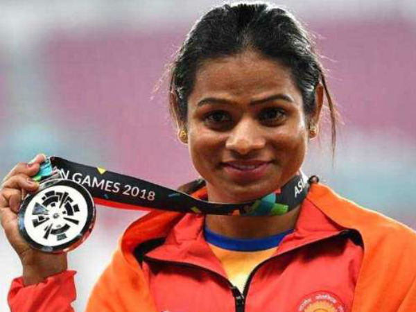 అథ్లెటిక్స్‌లో రాణించిన ద్యుతీ, స్వప్నలకు భారీ నజరానా