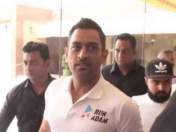 ఇప్పటికే 10వేల మంది క్రీడాకారులు 