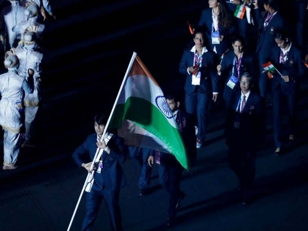 572 మంది భారత అథ్లెట్ల బృందానికి నీరజ్‌ చోప్రా: