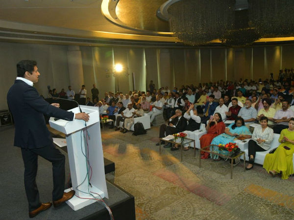 ఆ ఇద్దరు తమ ఖర్చులను వాళ్లే భరిస్తారు