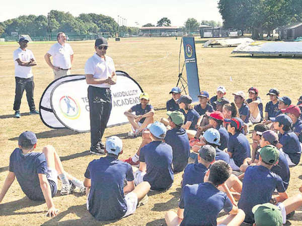 సచినే స్వయంగా క్లాసులు