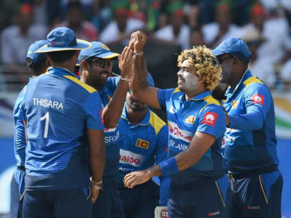 లంక జట్టులో చెప్పుకొదగ్గది బౌలర్‌గా తిషారా పెరీరా