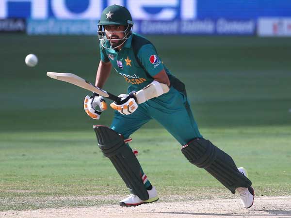  టాస్ గెలిచిన పాకిస్తాన్ బ్యాటింగ్ 