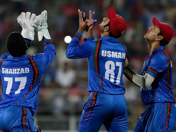  256 పరుగుల లక్ష్యంతో బరిలోకి దిగిన బంగ్లాదేశ్