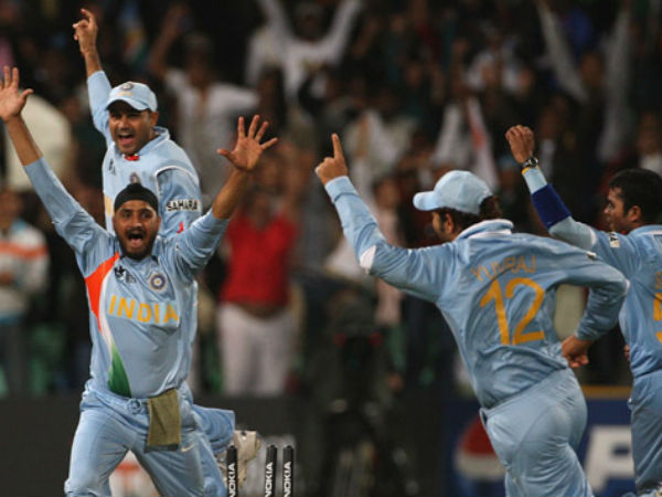 ఐసీసీ కొత్తగా ప్రవేశ పెట్టిన ‘బౌల్‌ ఔట్‌’