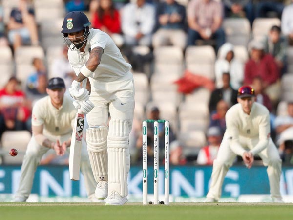 అత్యధిక క్యాచ్‌ల భారత ఫీల్డర్‌గా లోకేశ్‌ రాహుల్‌ :