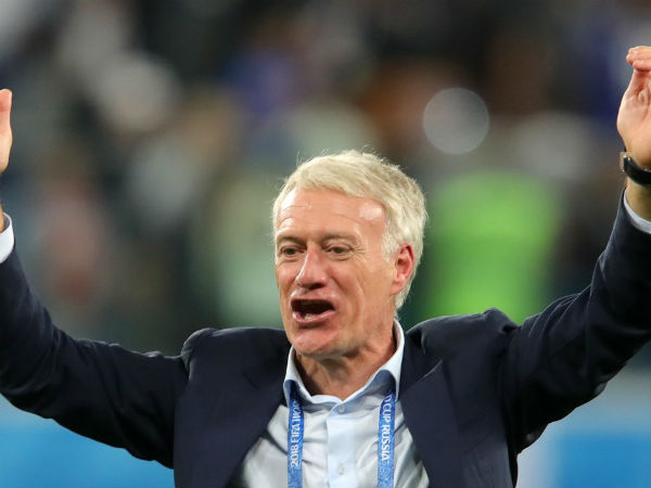 బెస్ట్ కోచ్ ఆఫ్ ది ఇయర్ అవార్డ్ డిడియర్ డిస్‌ఛాంప్స్‌కి: 