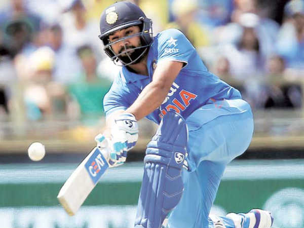 ఒక్కో ఇన్నింగ్స్‌కు ఒక్కో సిక్సు