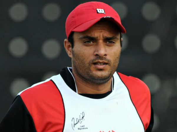  కోహ్లీ పారిపోయాడన్న పాక్ మాజీ ఆటగాడు తన్వీర్‌