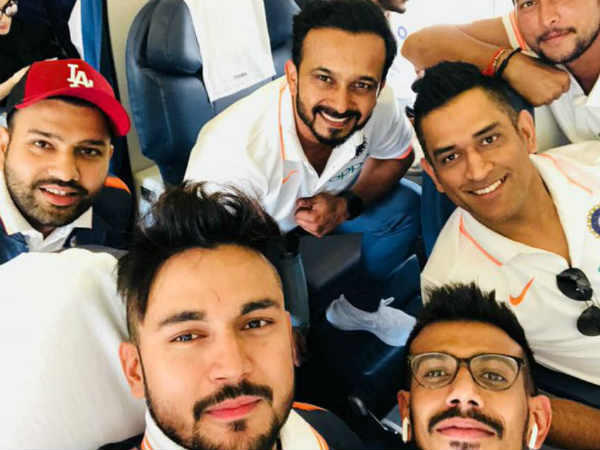 అత్యంత వేగవంతమైన సెంచరీ సాధించింది కెప్టెన్‌గా