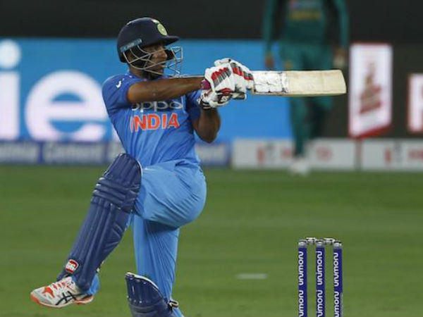 జాతీయ జట్టులో చోటు దక్కించుకోవడం