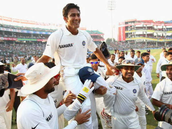 1996 వన్డే ప్రపంచకప్‌లో 16 వికెట్లతో 