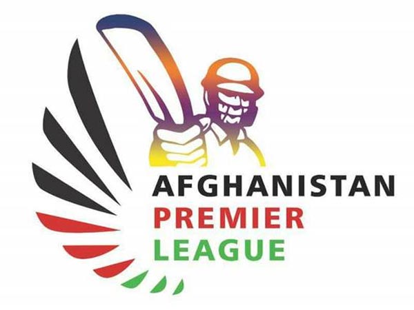  దేశీవాలీ లీగ్‌లు పెట్టి ఆటతీరును..