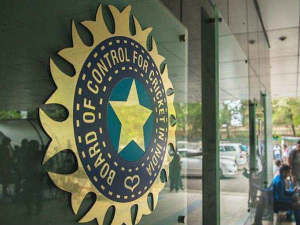 చట్టాన్ని సగం సగం అమలు చేయడం వీలు కాదు