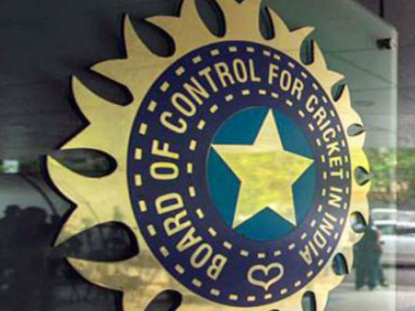  గ్యాప్‌ని తొలగించేందుకు ఎలాంటి చొరవా తీసుకోలేదు