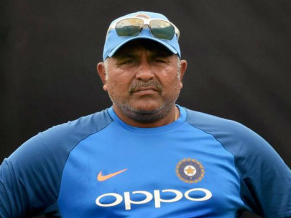 బౌలింగ్‌ కోచ్‌ భరత్‌ అరుణ్‌ మంచి సలహాలు