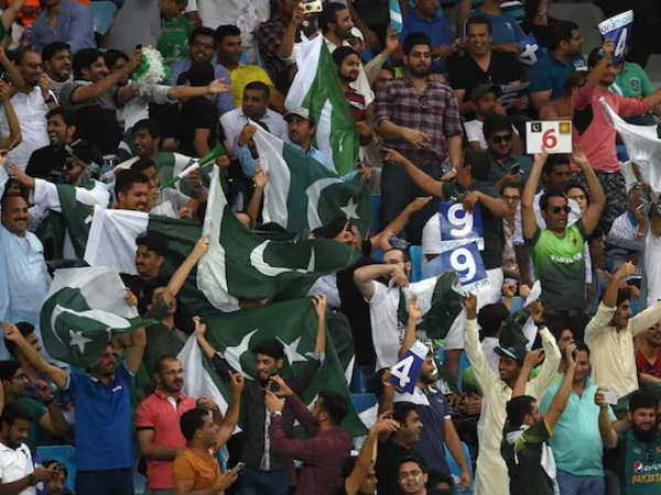 తాత, తండ్రి బాటలో డబుల్ సెంచరీ చేసిన షెజార్