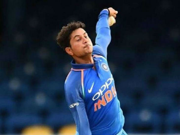 హెట్మెయర్ని ముప్పుతిప్పలు పెట్టిన కుల్దీప్ హెట్మెయర్ని ముప్పుతిప్పలు పెట్టిన కుల్దీప్