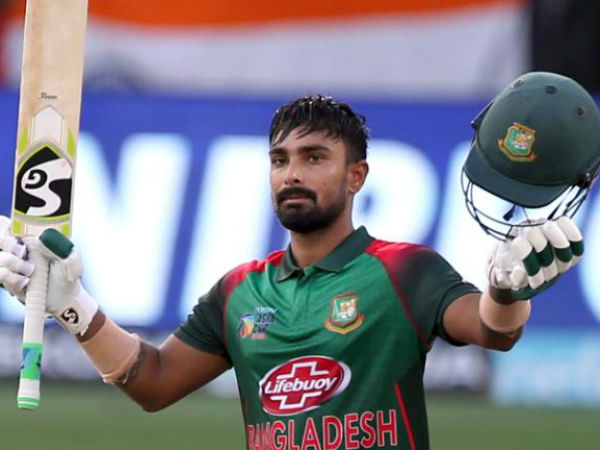 లిటన్ దాస్ అవుటైన ఫొటోలను పోస్ట్ చేస్తూ: