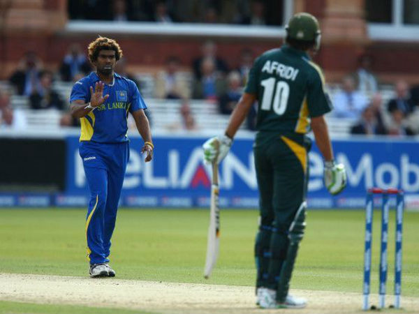 వన్డేల్లో ఎక్కువసార్లు గోల్డెన్ డక్స్ అయిన బ్యాట్స్‌మన్