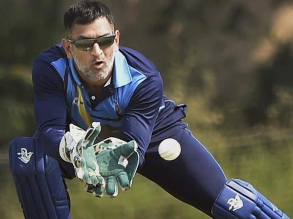  ధోనీ సొంత రాష్ట్రం తరఫున బరిలో దిగడం లేదు