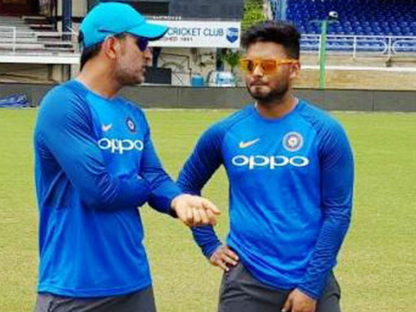 పంత్..కు 5 స్థానం అప్పగించి ధోనీ 6స్థానంలో పంత్..కు 5 స్థానం అప్పగించి ధోనీ 6స్థానంలో