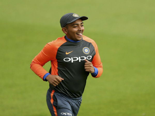 పృథ్వీషా ఆత్మవిశ్వాసంతో బరిలోకి దిగొచ్చని