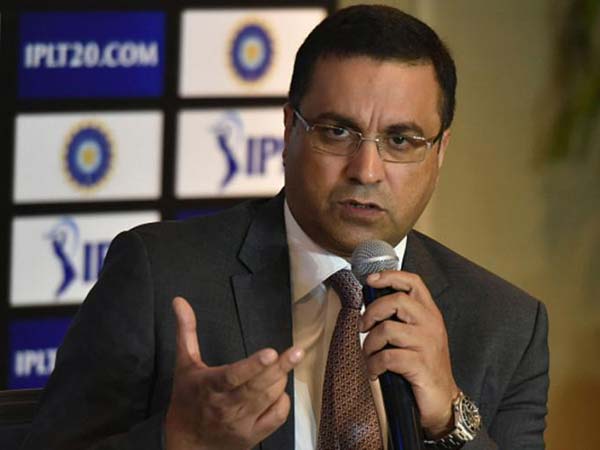  నన్ను తాకడానికి ప్రయత్నించేవారు