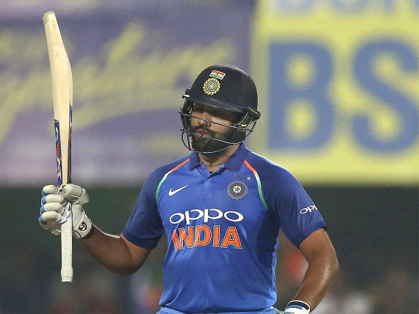 రోహిత్‌ వరుసగా 9 వన్డే సిరీస్‌లలో సెంచరీని నమోదు
