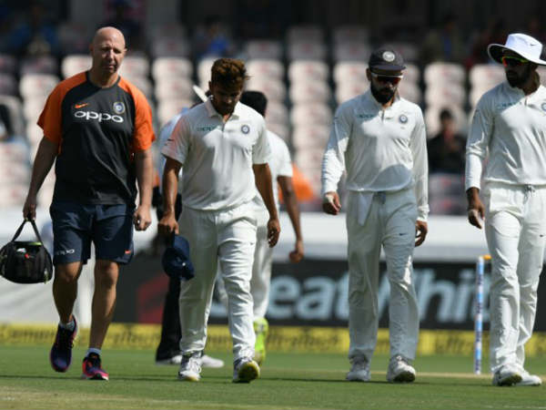 లంచ్ విరామానికి వెస్టిండిస్ 86/3