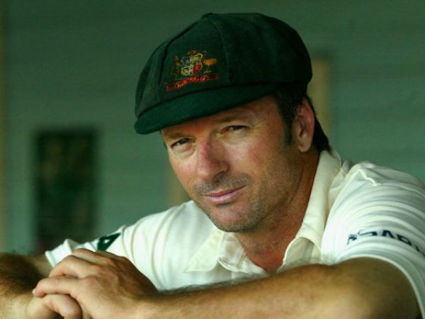 స్టీవ్ వా పెద్ద స్వార్ణపరుడంటూ 