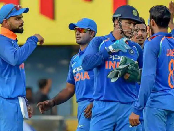 ఆస్ట్రేలియా పర్యటనలో 10 మ్యాచ్‌లు