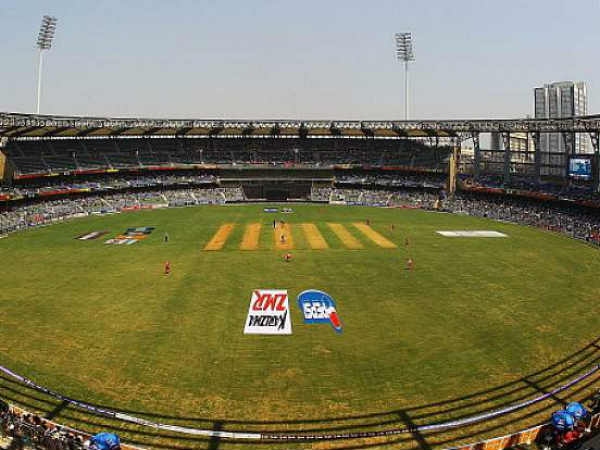  ఎంసీఏ అధికారులు గురువారం బీసీసీఐ సీనియర్‌ అధికారితో భేటీ