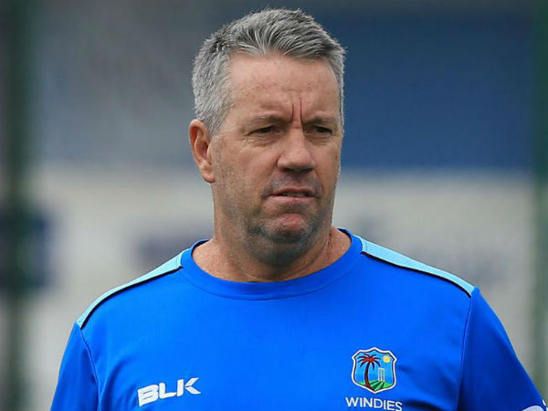  రెండో టెస్టులో క్రమశిక్షణ తప్పిన స్టువర్ట్ లా