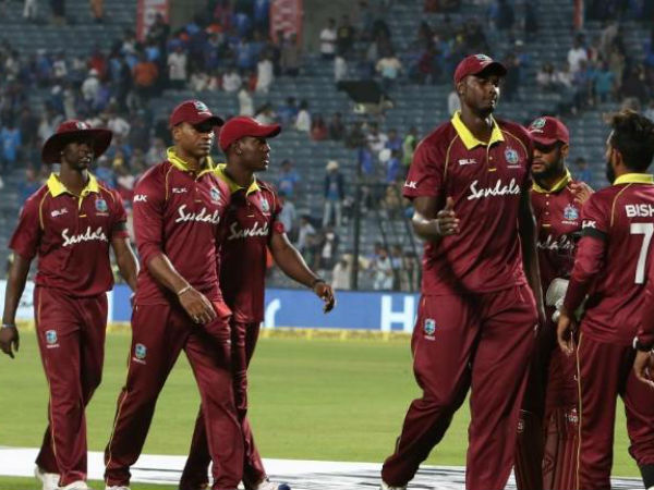 153 పరుగులకే కుప్పకూలిన వెస్టిండీస్ 