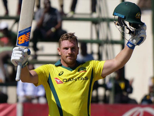 బ్యాటింగ్ ఆర్డర్‌లో ఏ మాత్రం కలిసిరాక 