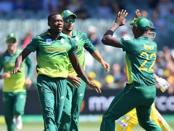  దక్షిణాఫ్రికాకు 20 పరుగులు అవసరమవగా.. 