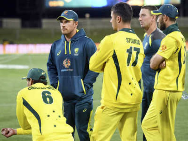 ఇంటికెళ్లడానికి కుదరడం లేదు: