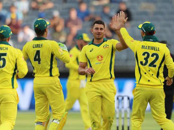 బాల్‌ టాంపరింగ్‌.. ఆస్ట్రేలియాకు గట్టి దెబ్బే