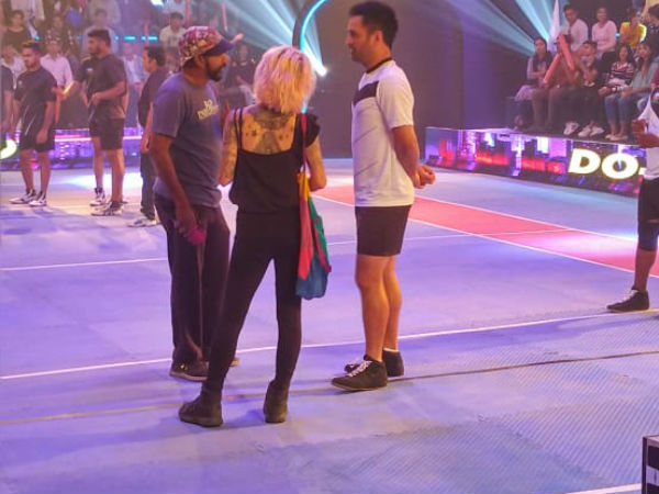 టీ20ల నుంచి ధోనిని తప్పించిన సెలక్టర్లు