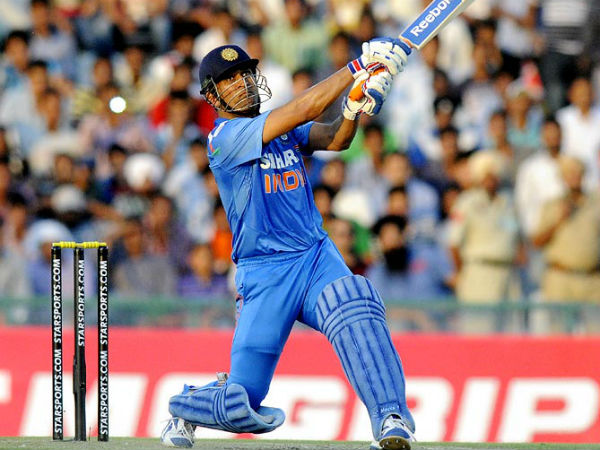 ధోనీయే ఆశ్చర్యపోయేటట్టు