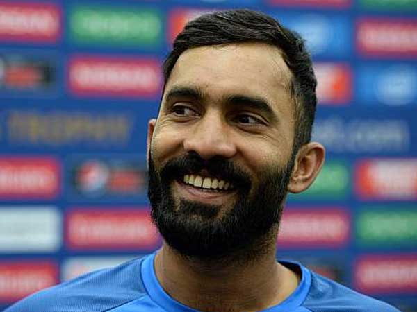 పంత్, కార్తీక్లకు ఓ గొప్ప అవకాశం పంత్, కార్తీక్లకు ఓ గొప్ప అవకాశం