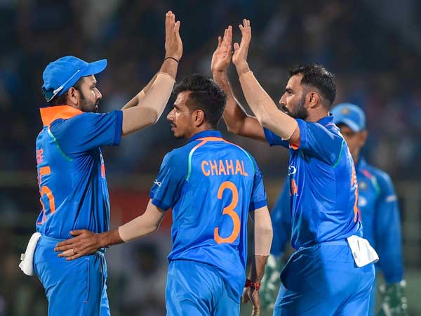 కెప్టెన్‌గా కోహ్లి మీద విపరీతమైన ఒత్తిడి 