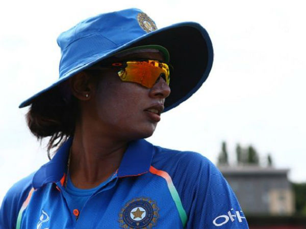 సెమీస్‌ మ్యాచ్‌లో మిథాలీని కచ్చితంగా ఆడాల్సింది