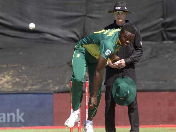  జట్టు సహచరులను సైతం ఆశ్చర్యంలో 