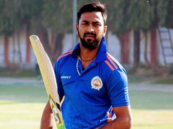 మొదటిసారి ఎంపికైన నదీమ్, పాండ్యా మొదటిసారి ఎంపికైన నదీమ్, పాండ్యా