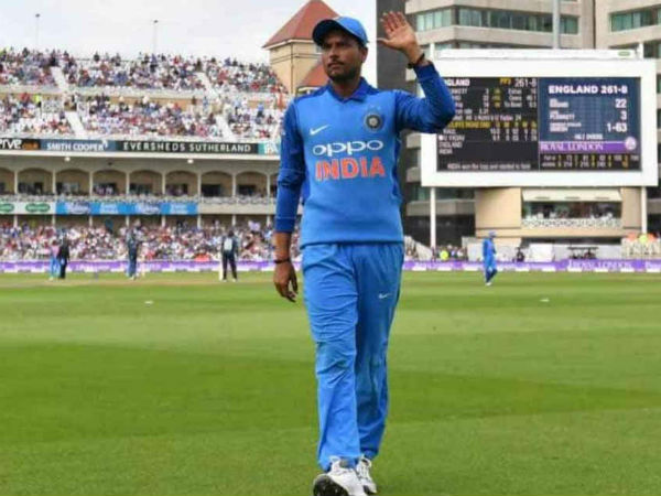 దురదృష్టవశాత్తు అతనిని ఎదుర్కొలేక దురదృష్టవశాత్తు అతనిని ఎదుర్కొలేక